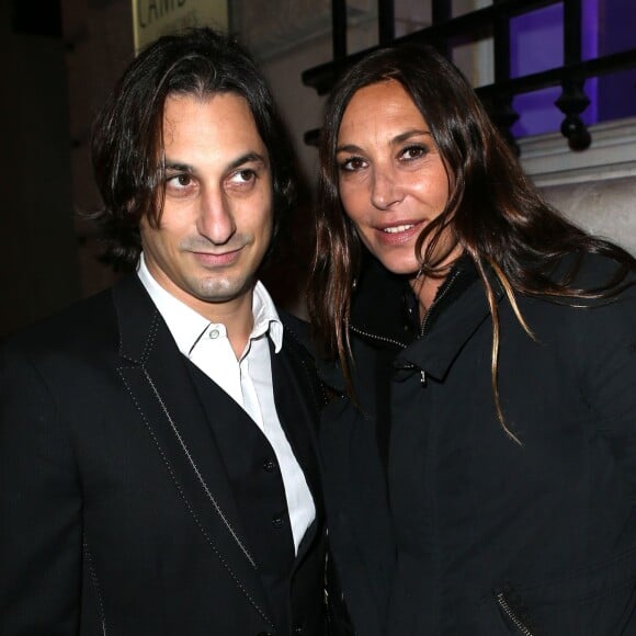 La chanteuse et coach de The Voice, Zazie, et son ex-compagnon Philippe Paradis - Soiree stand up for African Mothers à Paris le 19 novembre 2012.