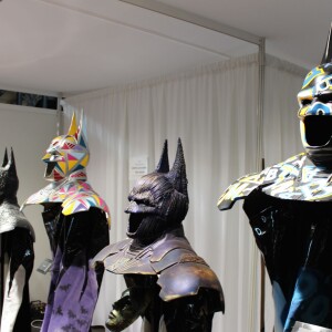 Oeuvre d'art customisée en vente aux enchères à la vente aux enchères au profit de l'assocation CéKeDuBonheur lors du 1er Comic Con Paris, festival de la pop culture à la Grande Halle de la Villette le 23 octobre 2015.