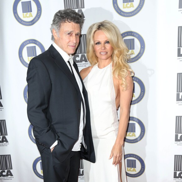 Pamela Anderson et Chris DeRose - Gala "Last Chance For Animals Benefit" à Los Angeles le 25 octobre 2015