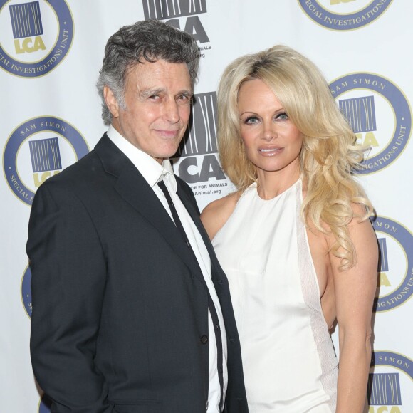 Pamela Anderson et Chris DeRose - Gala "Last Chance For Animals Benefit" à Los Angeles le 25 octobre 2015