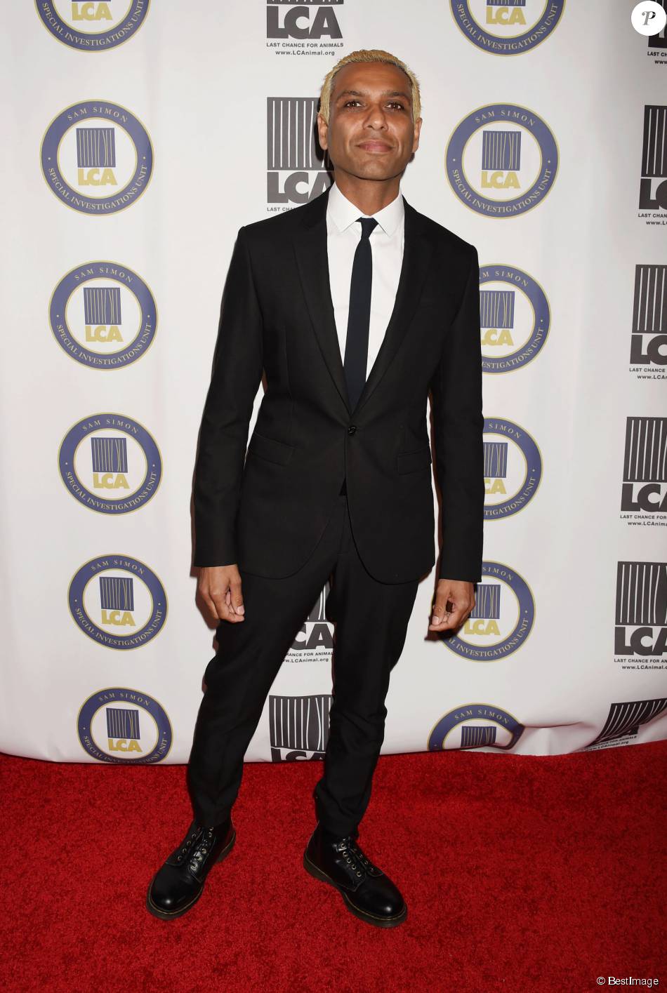 Tony Kanal à la soirée «Last Chance for Animals Benefit» à l'hôtel
