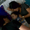 Sur son compte Twitter, Shaunyl Benson la femme de Criss Angel et maman de son petit garçon a posté une photo de la famille après la séance de chimiothérapie de Johnny.