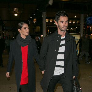 Cheryl Cole (Cheryl Versini Fernandez) et son mari Jean-Bernard Versin à la Gare du Nord en partance pour Londres après avoir assisté au défilé "Ralph & Russo Haute Couture" à Paris, le 29 janvier 2015