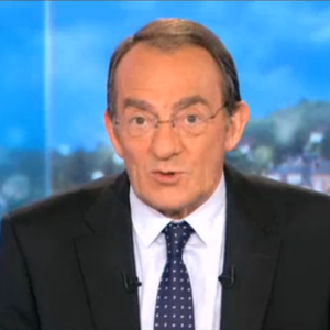 Jean-Pierre Pernaut dans son journal de 13 Heures sur TF1, le lundi 2 novembre 2015.