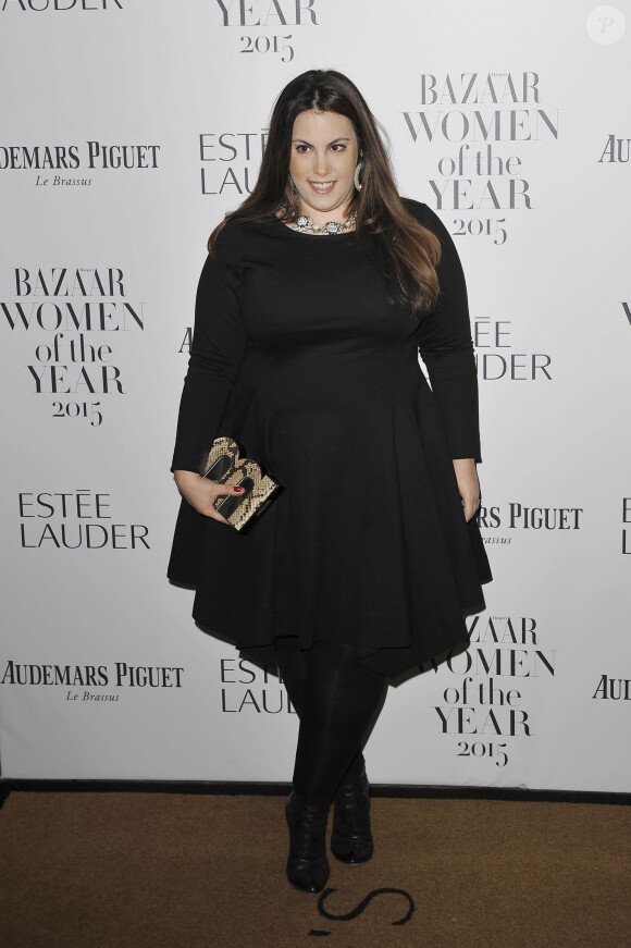 La créatrice Mary Katrantzou assiste aux Harper's Bazaar 2015 Women Of The Year Awards à l'hôtel Claridge's. Londres, le 3 novembre 2015.