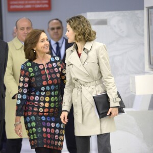 La reine Letizia d'Espagne à la Bibliothèque nationale à Madrid le 3 novembre 2015 pour la première table ronde du séminaire "Coopération espagnole 2030 : l'Espagne et le nouvel agenda du développement durable".