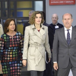 La reine Letizia d'Espagne à la Bibliothèque nationale à Madrid le 3 novembre 2015 pour la première table ronde du séminaire "Coopération espagnole 2030 : l'Espagne et le nouvel agenda du développement durable".