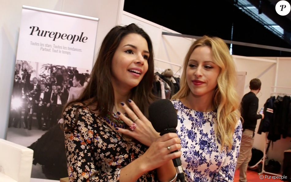 Les YouTubeuses Caroline et Safia, en interview exclusive pour  PurePeople  au salon Video City Paris 2015, à Paris Expo, le samedi 7 novembre 2015.