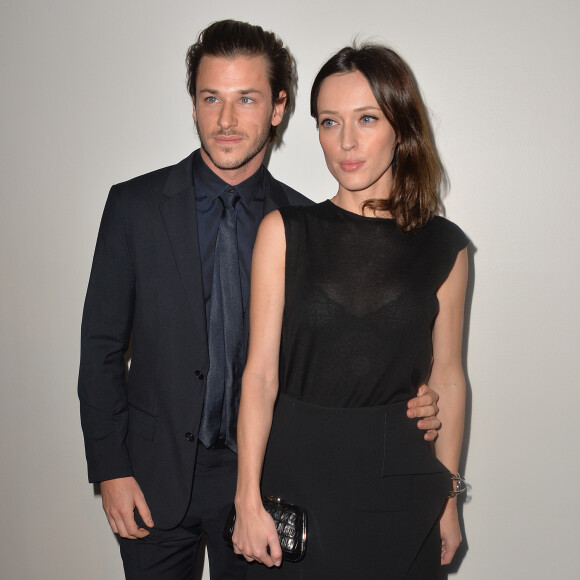 Gaspard Ulliel et sa compagne Gaëlle Pietri à Paris, le 2 février 2015.