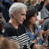 Raymond Domenech a subi une intervention - Raymond Domenech et sa compagne Estelle Denis - People lors de la finale du BNP Paribas masters entre Novak Djokovic et Andy Murray à l'Accor Hotels Arena à Paris le 8 novembre 2015.
