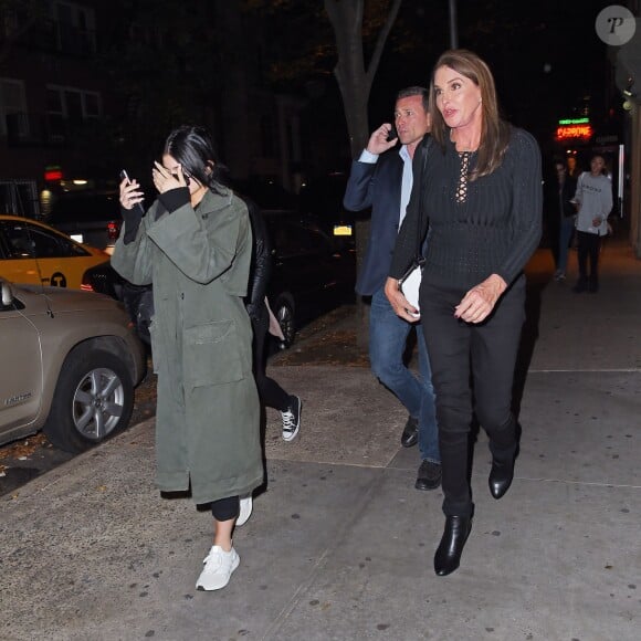 Kylie et Caitlyn Jenner à New York, le 7 novembre 2015.