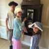 Caleb Logan Bratayley et ses soeurs Annie et Hayley / photo postée sur le compte Instagram de la famille.