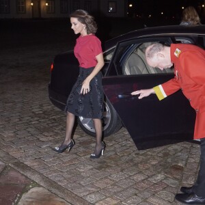La princesse Marie de Danemark arrive à un concert et à un dîner en l'honneur du secteur du tourisme au palais de Fredensborg, le 10 novembre 2015.