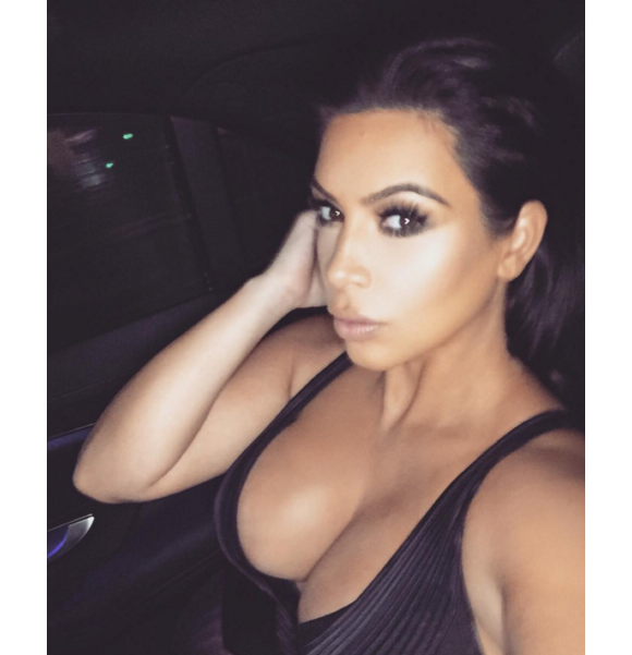Photo de Kim Kardashian publiée le 16 novembre 2015.