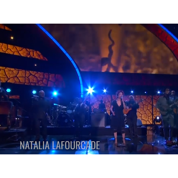 Natalia Lafourcade sur la scène de la 16e cérémonie des Latin Grammy Awards, le 19 novembre 2015.