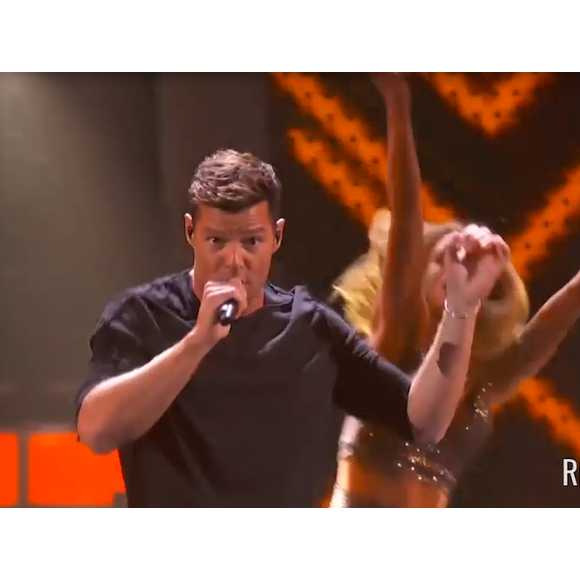 Ricky Martin sur la scène de la 16e cérémonie des Latin Grammy Awards, le 19 novembre 2015.