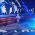 Sophie Vouzelaud et Maxime Dereymez dans Danse avec les stars 6, sur TF1, le 21 novembre 2015.