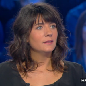 Estelle Denis, invitée de Salut les Terriens le 14 novembre 2015 (émission déprogrammée suite aux attentats à Paris).