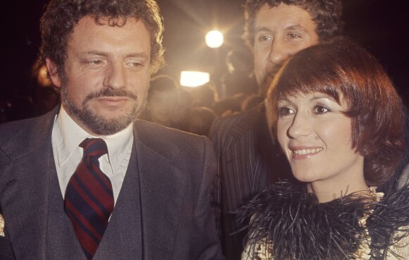 Archives - Jacques Martin et Danièle Evenou lors du concert de Sylvie Vartan au Palais des Congrès en 1977.