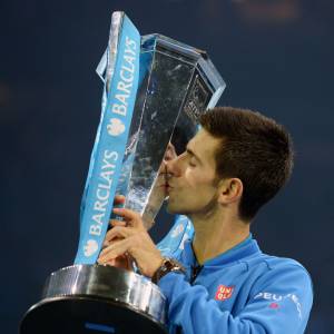 Novak Djokovic après sa victoire lors du Masters à l'O2 Arena de Londres, le 22 novembre 2015