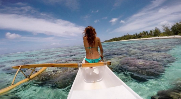 Marine Lorphelin passe un week-end de rêve avec son chéri, à Bora Bora, en Polynésie française. Novembre 2015.