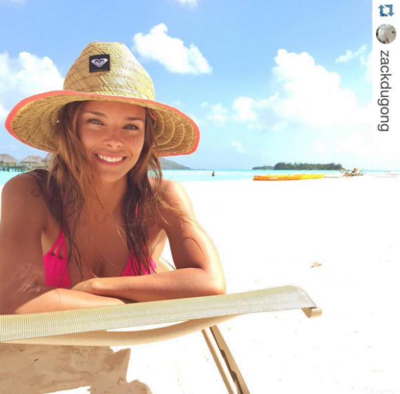 La jolie Miss Marine Lorphelin passe un week-end de rêve avec son chéri, à Bora Bora. Novembre 2015.