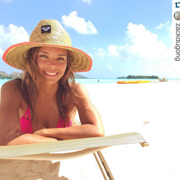 La jolie Miss Marine Lorphelin passe un week-end de rêve avec son chéri, à Bora Bora. Novembre 2015.