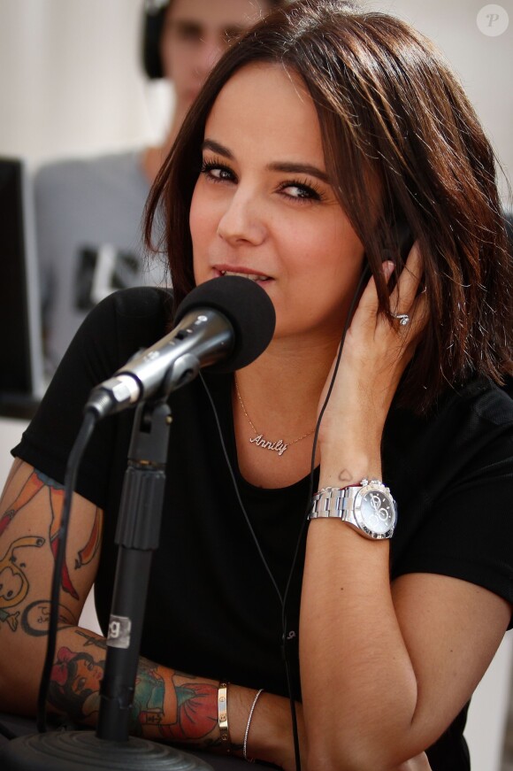 Exclusif - Alizée et sa fille Annily ont participé à la dernière journée de la 9ème édition de l'association 'La Marie Do' à Ajaccio en tant que marraine le 11 octobre 2015.