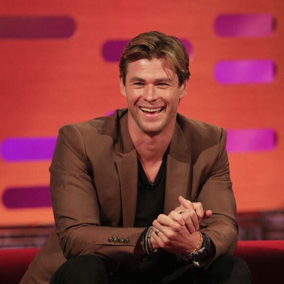 Chris Hemsworth lors de l'enregistrement du Graham Norton Show à Londres le 30 novembre 2015.