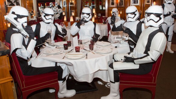 "Star Wars" : Stormtroopers chic, polémiques et parodies