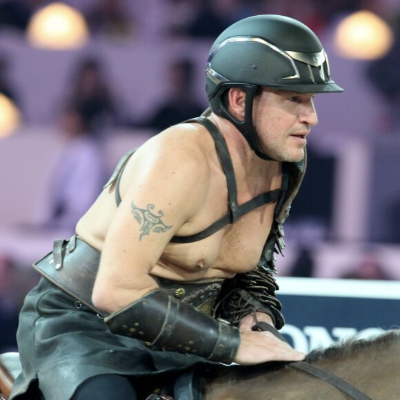 Benjamin Castaldi lors de la soirée Style & Competition for Amade, l'Association mondiale des amies de l'enfance lors du Longines Masters de Paris à Villepinte le 5 décembre 2015 © Dominique Jacovides