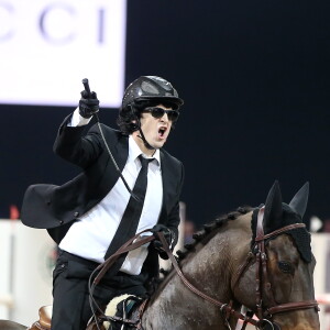 Guillaume Canet sur Quara d'Helerin lors de la soirée Style & Competition for Amade, l'Association mondiale des amies de l'enfance lors du Longines Masters de Paris à Villepinte le 5 décembre 2015 © Dominique Jacovides