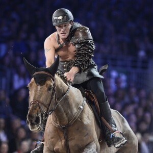 Benjamin Castaldi lors de la soirée Style & Competition for Amade, l'Association mondiale des amies de l'enfance lors du Longines Masters de Paris à Villepinte le 5 décembre 2015 © Christophe Bricot