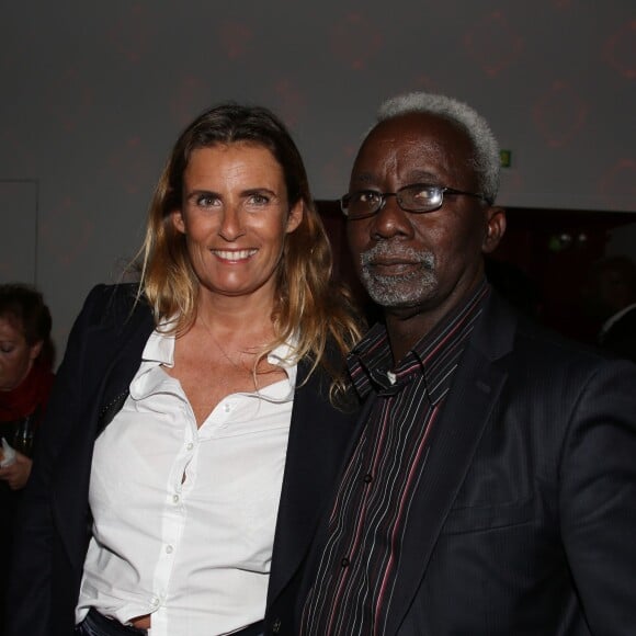 Lisa Azuelos, Souleymane Cissé - La 8ème édition des "Positive Awards" à la Gaîté-Lyrique à Paris, le 7 décembre 2015, en pleine COP21. Les Positive Awards 2015 dessinés par P. Starck sont remis par des personnalités proches de la Fondation Positive Planet, fondée en 1998, dont le président est J. Attali. © Denis Guignebourg