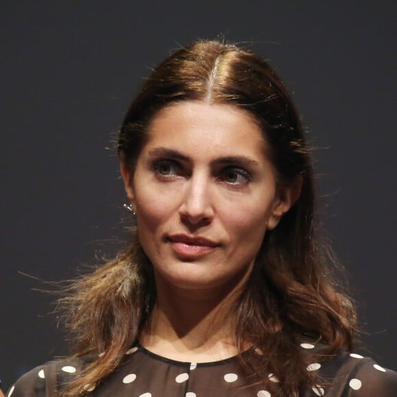 Caterina Murino - La 8ème édition des "Positive Awards" à la Gaîté-Lyrique à Paris, le 7 décembre 2015, en pleine COP21. Les Positive Awards 2015 dessinés par P. Starck sont remis par des personnalités proches de la Fondation Positive Planet, fondée en 1998, dont le président est J. Attali. © Denis Guignebourg