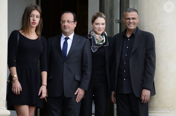 Adèle Exarchopoulos, François Hollande, Léa Seydoux, Abdellatif Kechiche à Paris le 26 juin 2013
