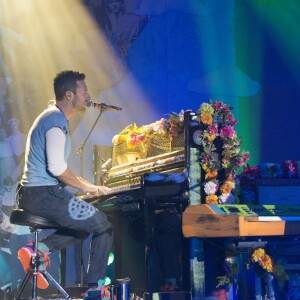 Coldplay en concert à la Salle Wagram, Paris, le 9 décembre 2015.
