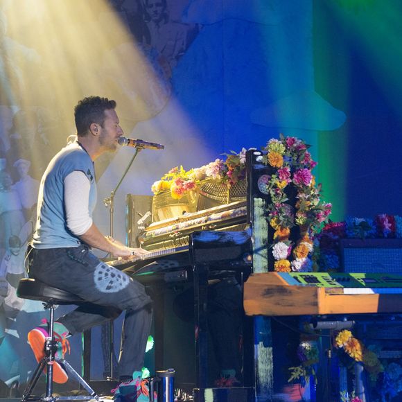 Coldplay en concert à la Salle Wagram, Paris, le 9 décembre 2015.