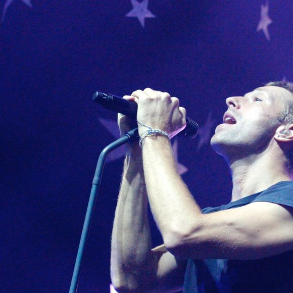 Chris Martin - Coldplay en concert au Casino de Paris le 28 mai 2014.