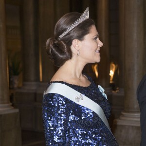 La princesse Victoria de Suède, enceinte, et son époux, le prince Daniel - Dîner du roi pour les lauréats du Prix Nobel au palais royal à Stockholm le 11 décembre 2015.