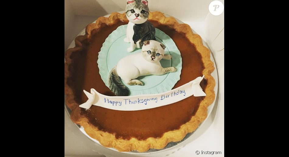 Blake Lively A Offert Le Plus Beaux Des Gateaux D Anniversaire A Taylor Swift Photo Postee Sur Instagram Au Mois De Decembre 15 Purepeople