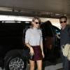 Taylor Swift arrive à l'aéroport de LAX à Los Angeles pour prendre l’avion, le 4 novembre 2015