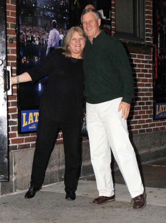 Les parents de Taylor Swift, Andrea et Scott Swift, arrivent à l'émission "The Late Show with David Letterman" à New York, le 28 octobre 2014