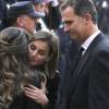La reine Letizia et le roi Felipe VI d'Espagne assistaient le 15 décembre 2015 aux funérailles de Jorge Garcia Tudela et Isidro Gabino San Martin Hernandez, deux policiers espagnols tués à l'ambassade d'Espagne à Kaboul (Afghanistan) lors d'un attentat perpétré par un commando taliban.