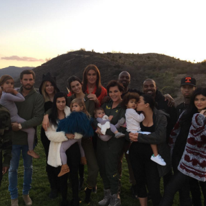 Les Kardashian-Jenner-Disick-West, au complet pour Thanksgiving. Novembre 2015.