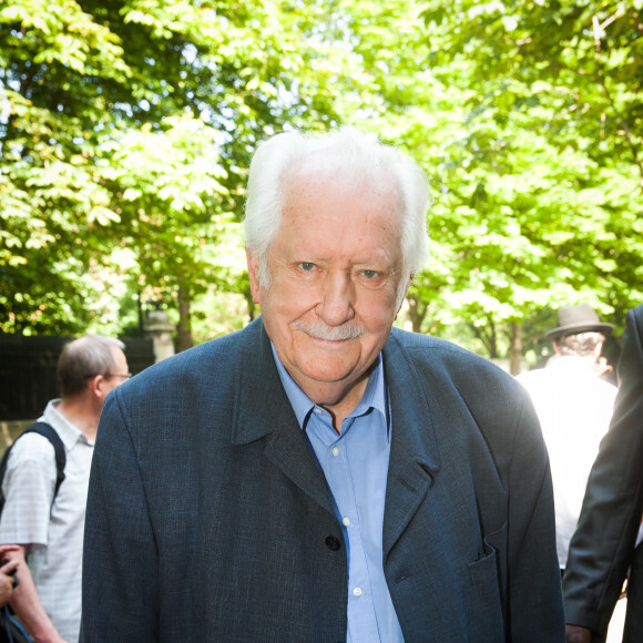 Pierre Bellemare - Arrivée des people sur l'émission "Vivement dimanche" à Paris le 11 juin 2014.