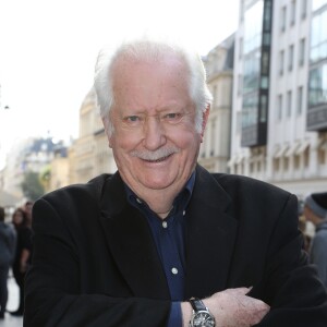 Exclusif - Pierre Bellemare - People arrivant a un enregistrement a la Radio Europe 1 a Paris, le 23 octobre 2013.