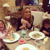 Mariah Carey en vacances à Aspen avec ses enfants, Monroe et Moroccan / photo postée sur Instagram, le 21 décembre 2015.