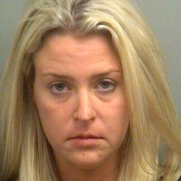 Kate Major, la petite amie de Michael Lohan, a été arrêtée par la police pour conduite en état d'ivresse à Boca Raton en Floride, le 13 mars 2014. Il semblerait que le couple se soit disputé. Kate Major aurait frappé Michael Lohan au visage. Il aurait téléphoné au 911. Pendant ce temps là, Kate Major a quitté la maison en voiture et a un accident et a été arrêtée par la police.