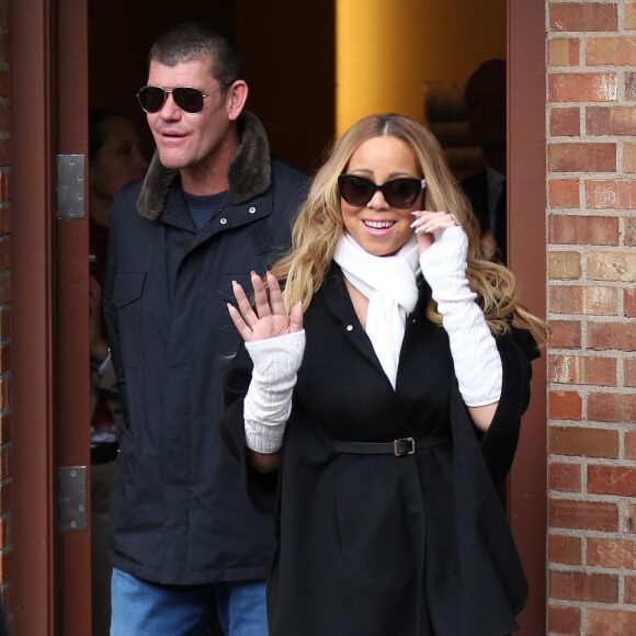 Exclusif - Mariah Carey et son compagnon James Packer passent leurs vacances à la station de Aspen le 19 décembre 2015.